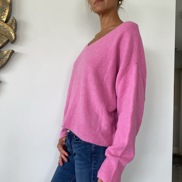 Z Supply serenity V-neck sweater - Picture 3 of 8